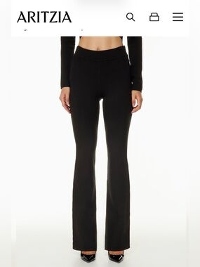 Aritzia Black Paramount Pant
High-waisted knit flared pants Size L